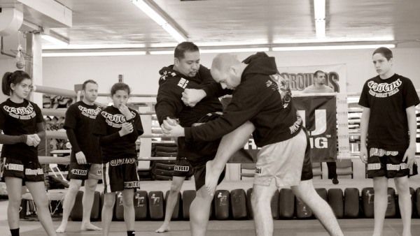 Defend yourself in any situation through Muay Thai 
